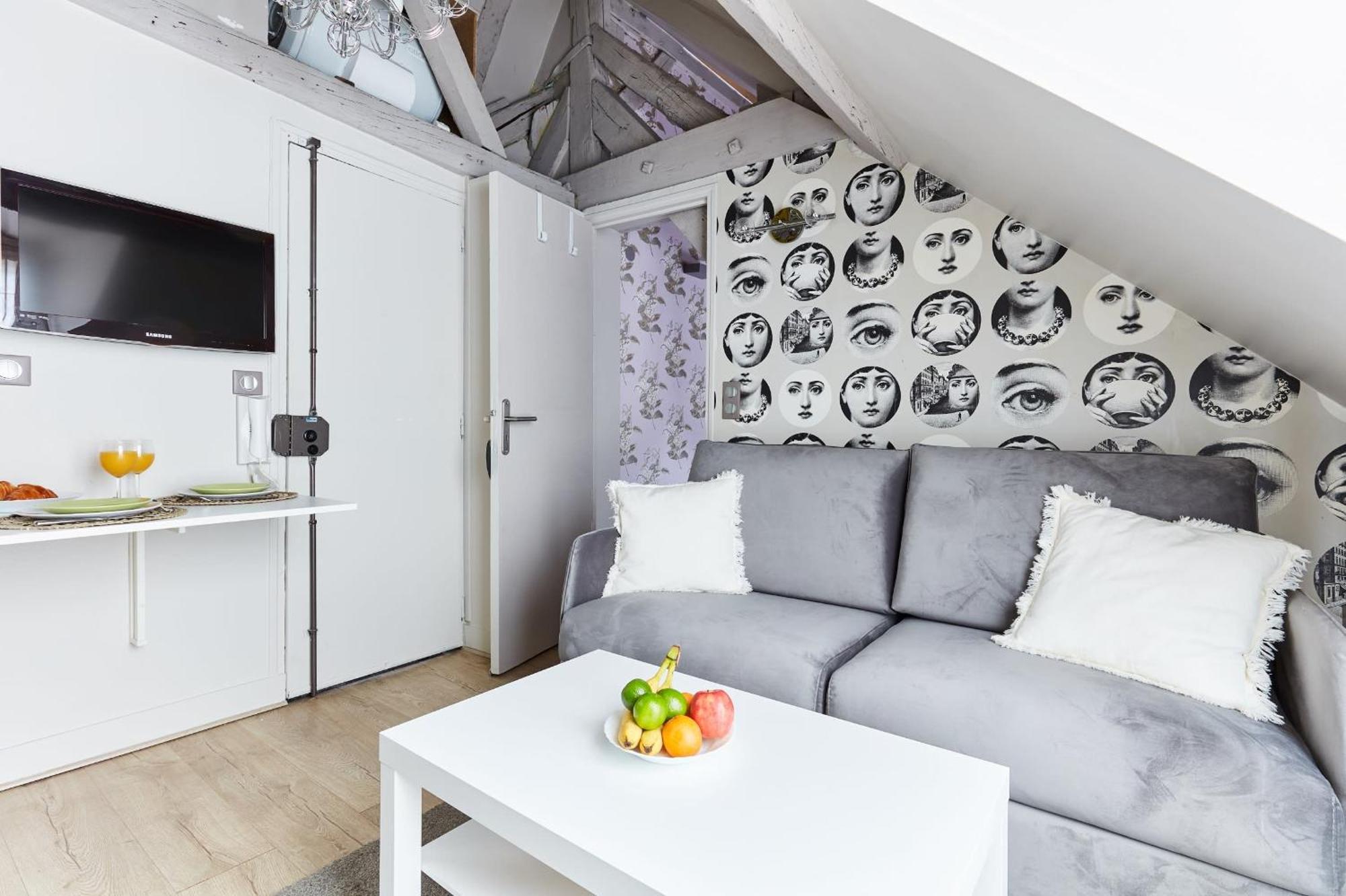 Place Des Vosges - 1Br With Balcony - Cityapartmentstay 巴黎 外观 照片