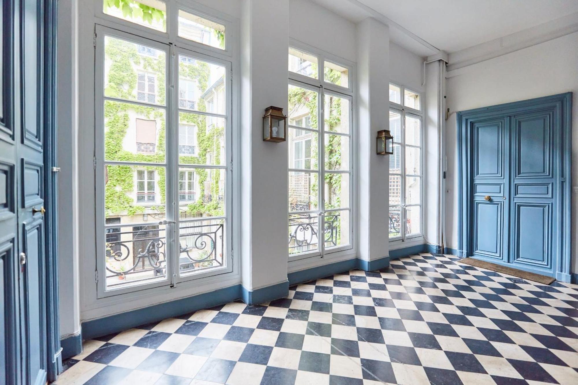 Place Des Vosges - 1Br With Balcony - Cityapartmentstay 巴黎 外观 照片